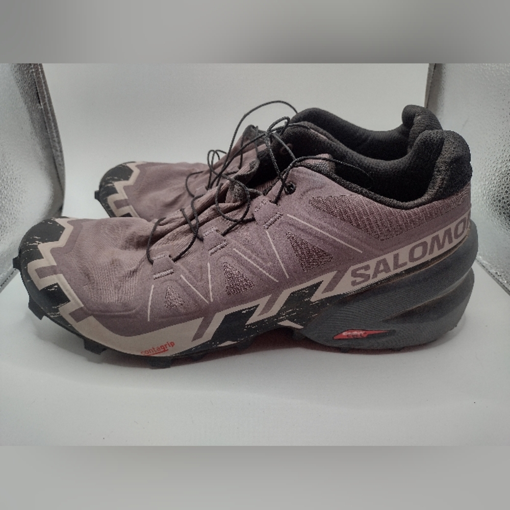 Salomon Women's Sneakers in Purple and Black